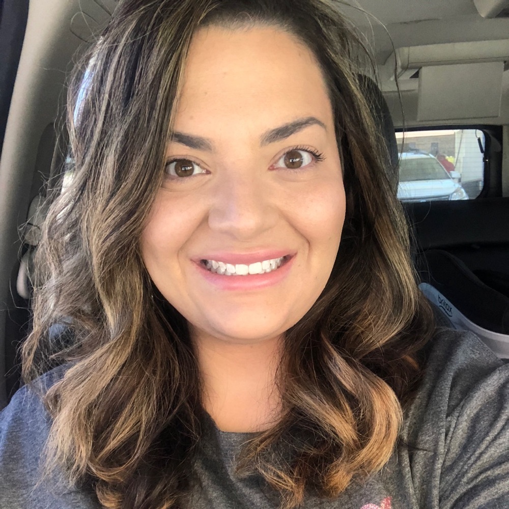 Meet your Posher, Kelly